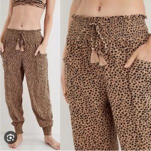 Aerie Leopard Spot Cheetah Print Joggers with Stretch High Rise Waist and Ankles